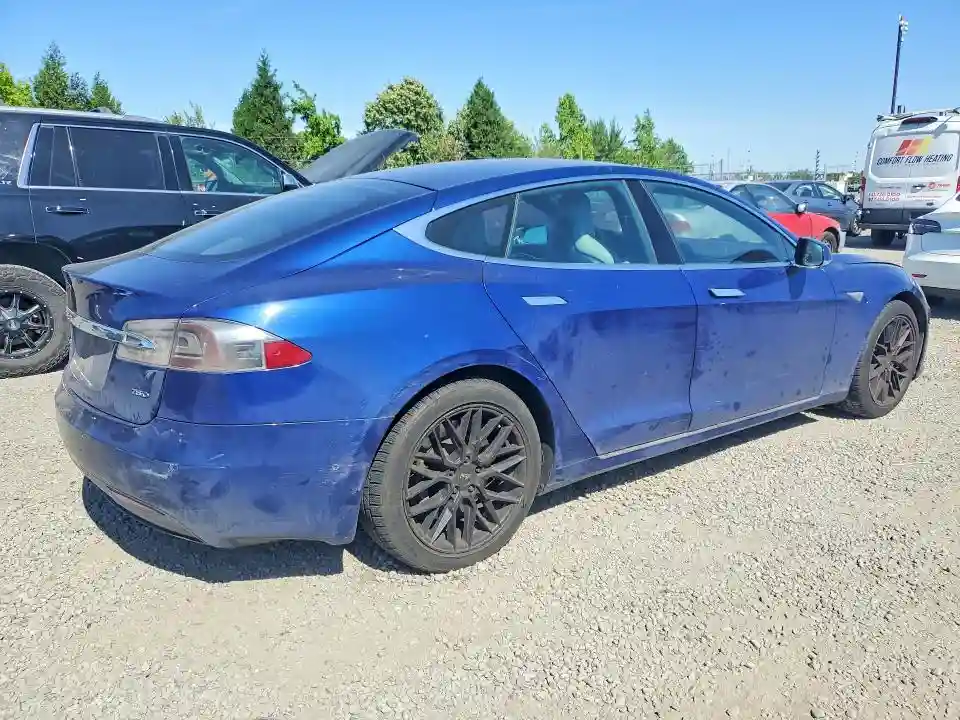 5YJSA1E22GF136812 2016 TESLA MODEL S-2