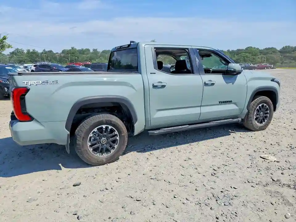 5TFLA5DB9NX052809 2022 TOYOTA TUNDRA-2