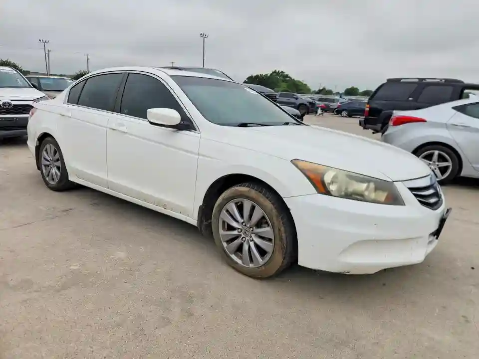 1HGCP2F82CA006870 2012 HONDA ACCORD-3