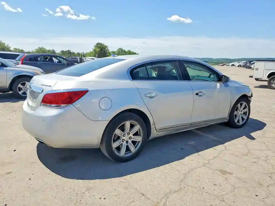 1G4GC5E30DF201725 2013 BUICK LACROSSE-2