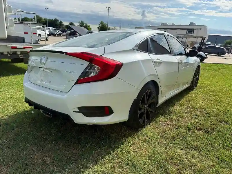 19XFC2F82KE049933 2019 HONDA CIVIC-3