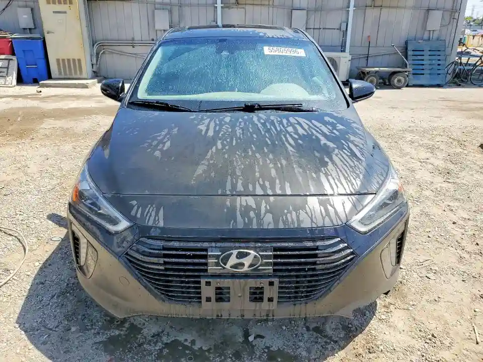 KMHC05LC4HU030229 2017 HYUNDAI IONIQ-4