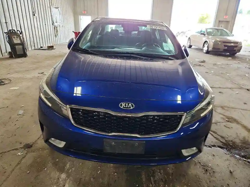 3KPFN4A86HE090555 2017 KIA FORTE-4