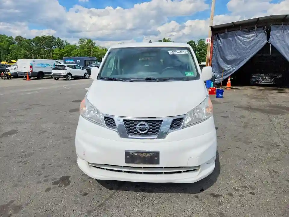 3N6CM0KNXFK708331 2015 NISSAN NV-4