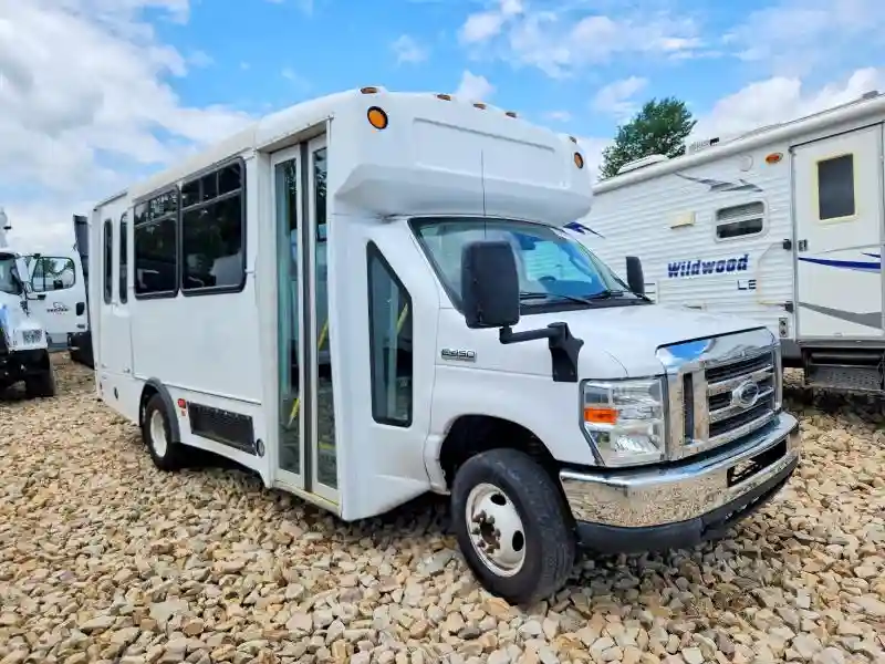1FDFE4FS2HDC13978 2017 FORD ECONOLINE-0