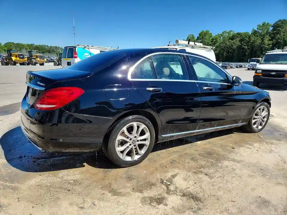 55SWF4KB8JU258069 2018 MERCEDES-BENZ C-CLASS-2