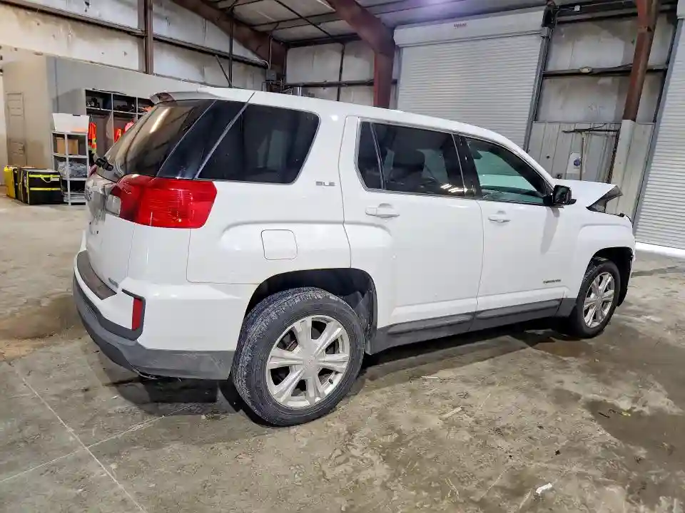 2GKFLSEK3H6225415 2017 GMC TERRAIN-2