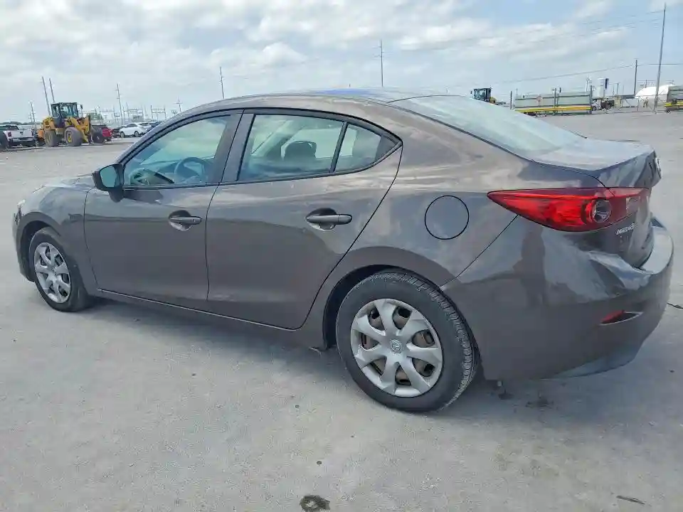 3MZBM1U78FM153402 2015 MAZDA 3-1