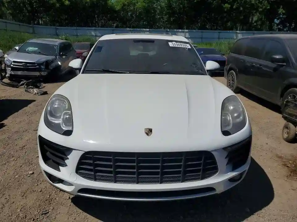 WP1AB2A56GLB41165 2016 PORSCHE MACAN-4