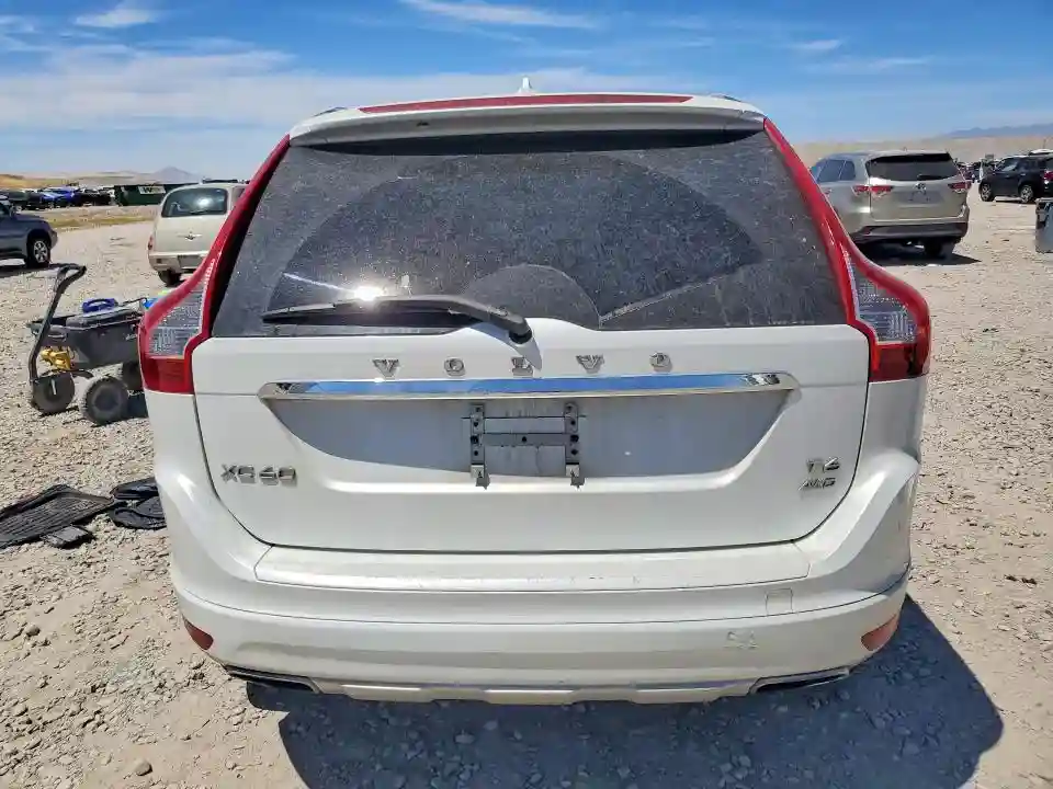 YV4902DZ3E2554461 2014 VOLVO XC60-5