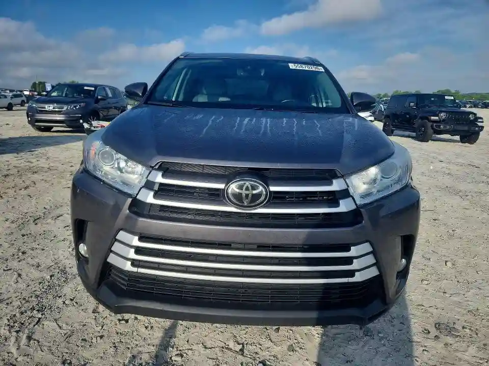 5TDJZRFH5JS525064 2018 TOYOTA HIGHLANDER-4