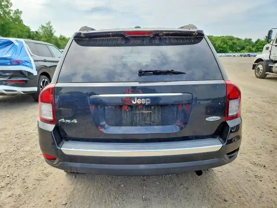 1C4NJDEB7FD215185 2015 JEEP COMPASS-5