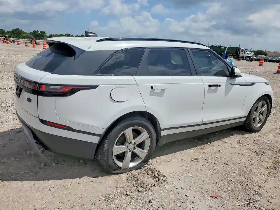 SALYB2RV7JA730158 2018 LAND ROVER RANGEROVER-2