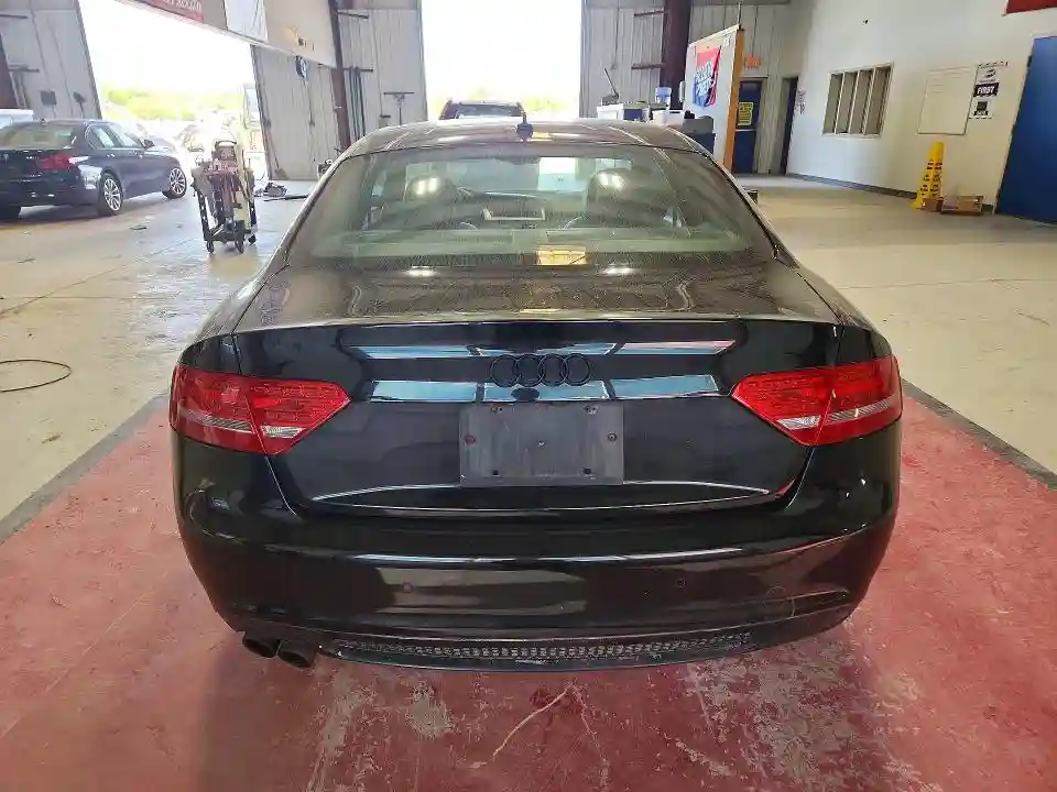 WAUWFAFR7BA039506 2011 AUDI A5-5