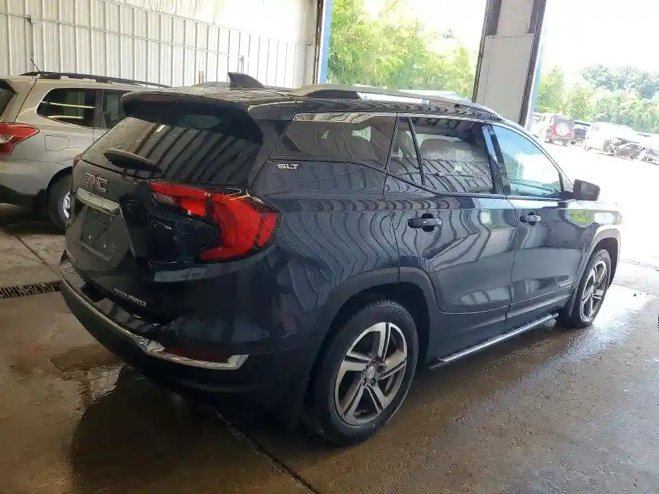 3GKALWEU4JL307660 2018 GMC TERRAIN-2