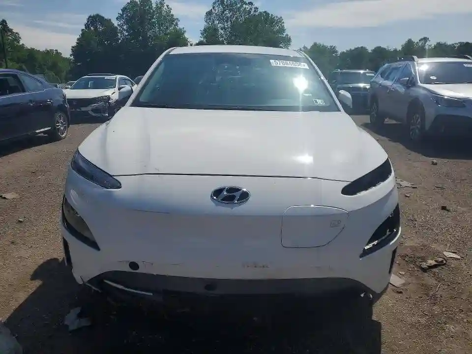 KM8K23AG0PU190977 2023 HYUNDAI KONA-4