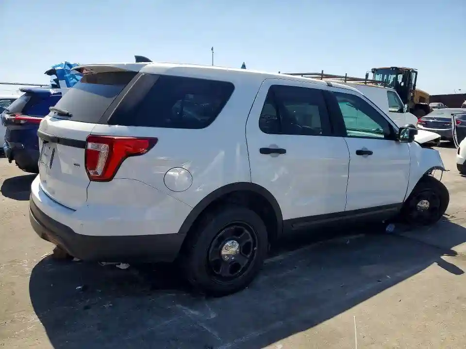 1FM5K8AR7GGA52394 2016 FORD EXPLORER-2