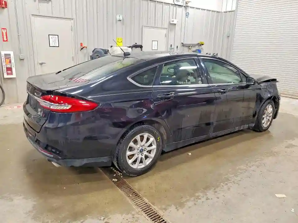 3FA6P0G75JR237857 2018 FORD FUSION-2