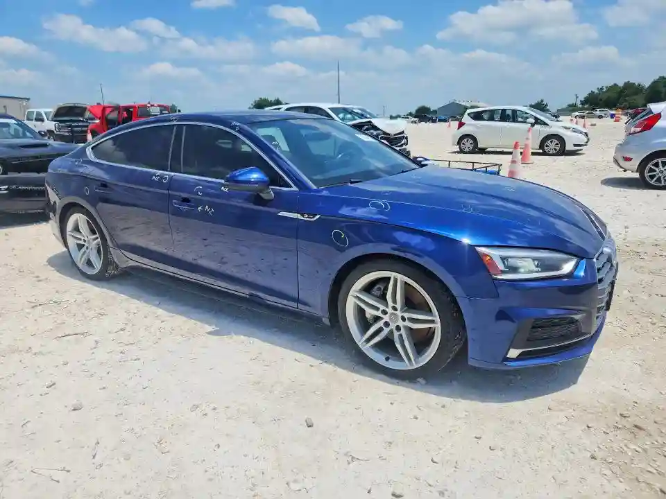 WAUENCF58JA117216 2018 AUDI A5-3