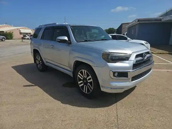 JTEZU5JR4J5165863 2018 TOYOTA 4RUNNER-0