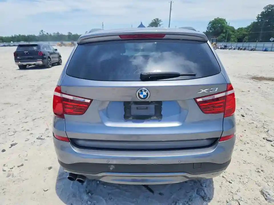 5UXWX9C52H0T07102 2017 BMW X3-5