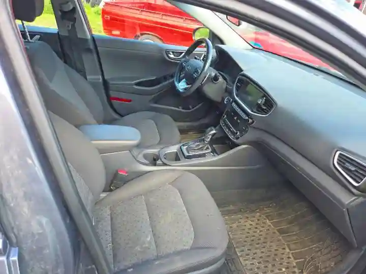 KMHC75LC6JU073925 2018 HYUNDAI IONIQ-4