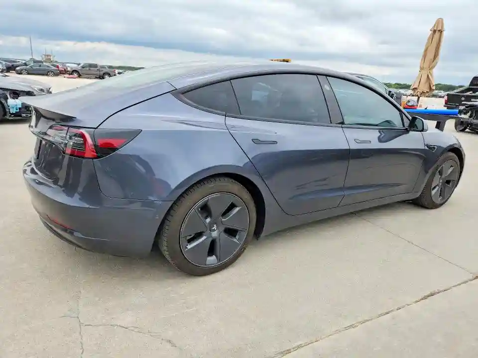 5YJ3E1EA7MF093886 2021 TESLA MODEL 3-2