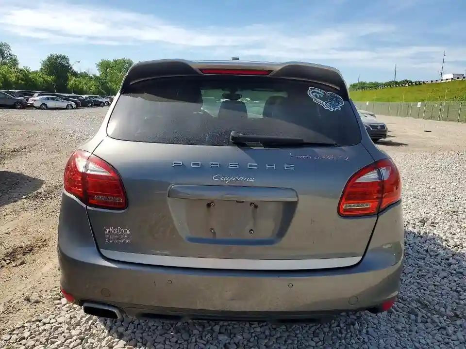 WP1AA2A27ELA94704 2014 PORSCHE CAYENNE BA-5
