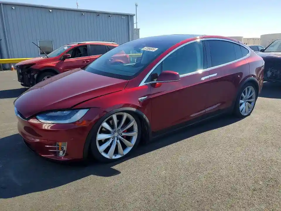 5YJXCBE46GFS00289 2016 TESLA MODEL X-0