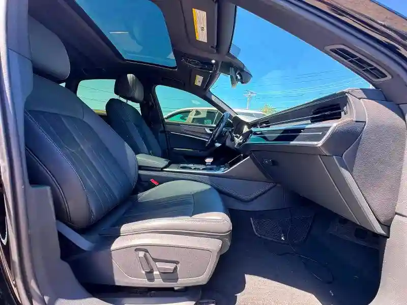 WAUE3BF22NN013924 2022 AUDI A6-4