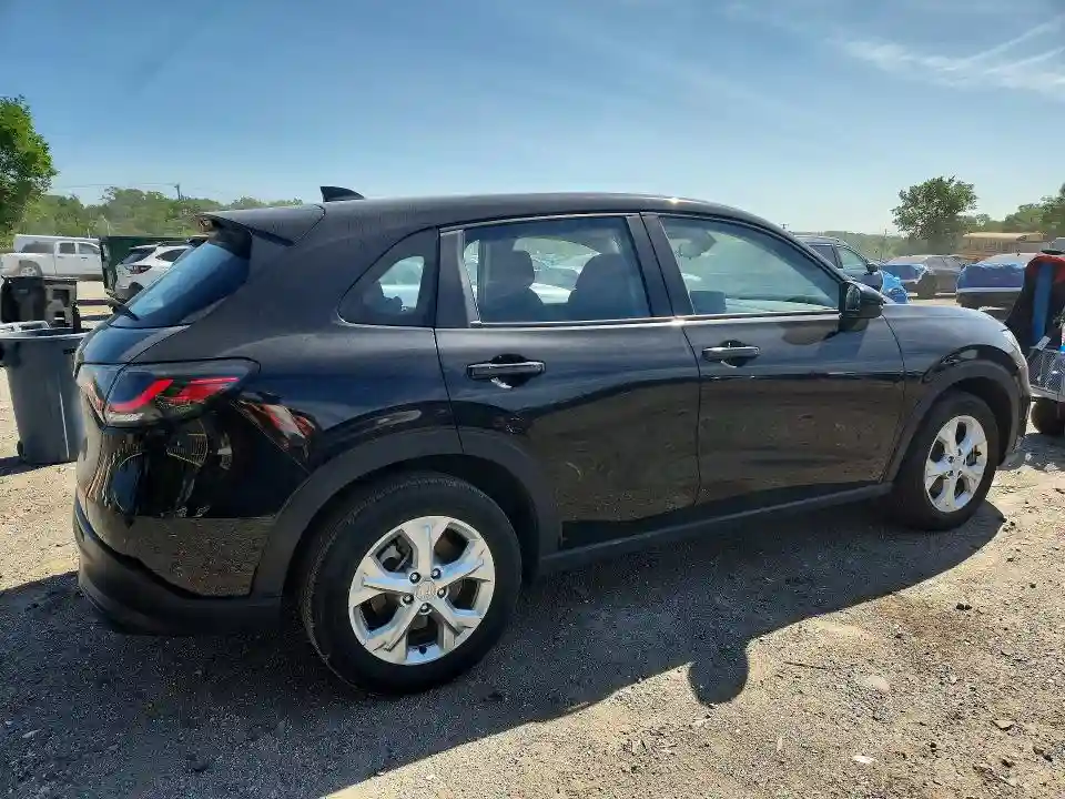 3CZRZ1H39SM750556 2025 HONDA HR-V-2