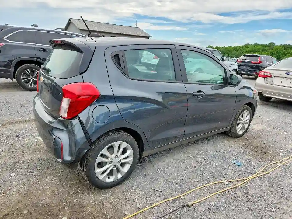 KL8CD6SA8LC461887 2020 CHEVROLET SPARK-2