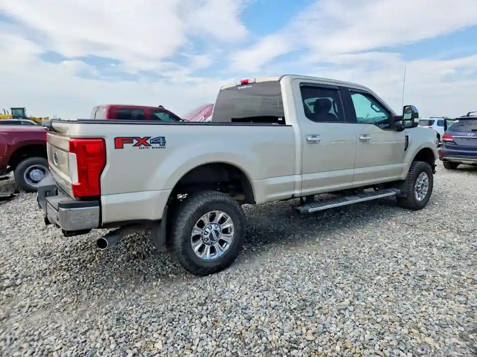 1FT8W3B66HEE14239 2017 FORD F350-2