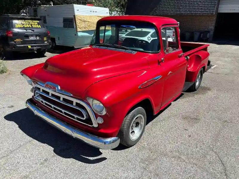 102PT5579 1957 CHEVROLET C/K3500-1