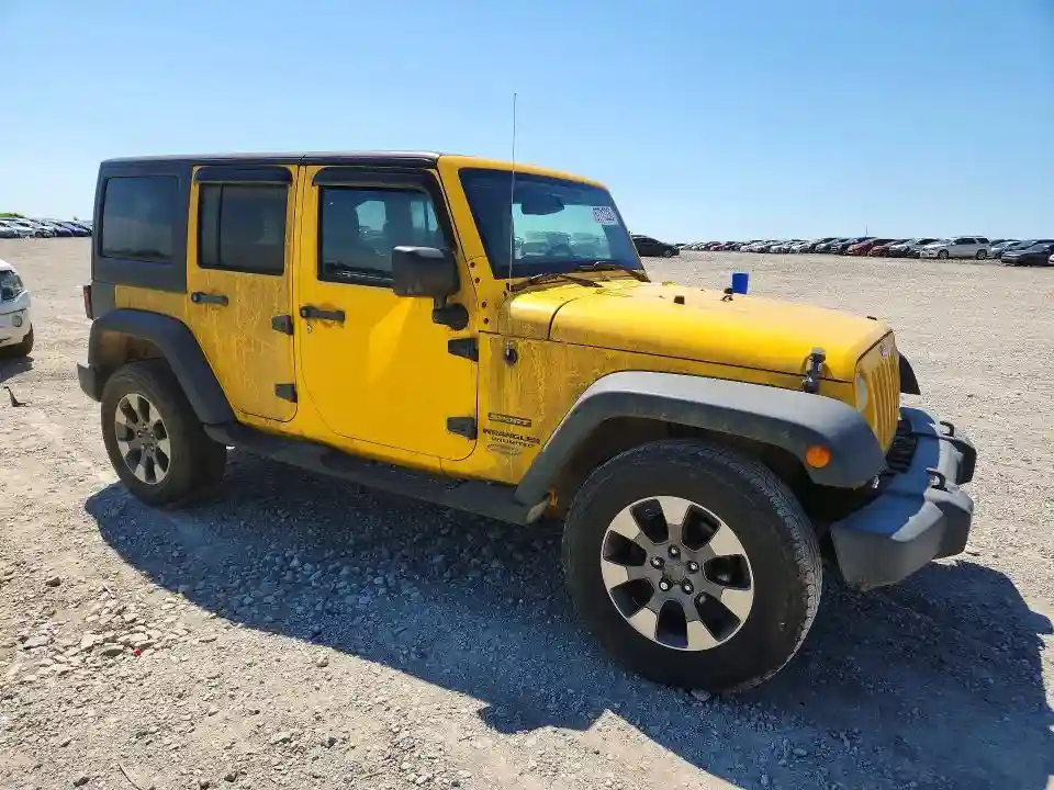 1C4BJWDGXFL679329 2015 JEEP WRANGLER-3