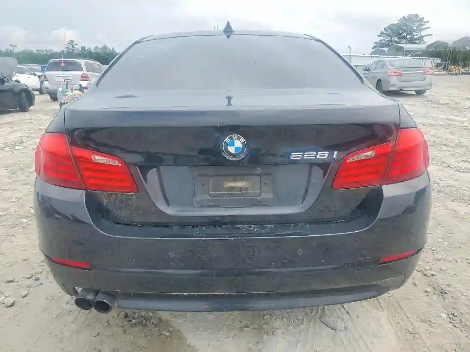 WBAXG5C56CDX03658 2012 BMW 5 SERIES-5