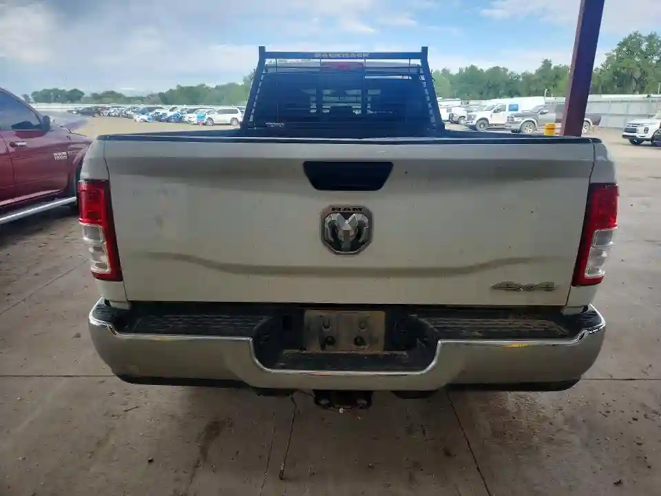 3C6UR5HJ3NG438281 2022 RAM 2500-5