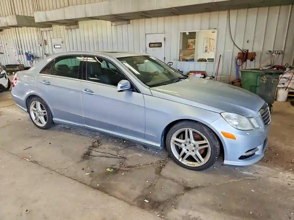 WDDHF8JB5DA753402 2013 MERCEDES-BENZ E-CLASS-3