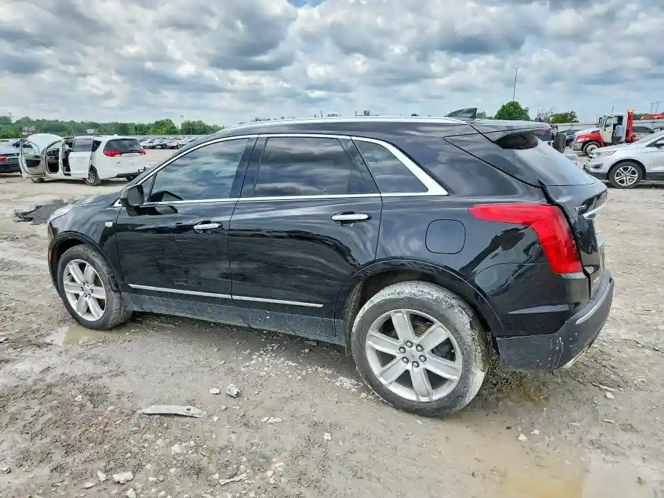 1GYKNDRSXHZ149605 2017 CADILLAC XT5-1