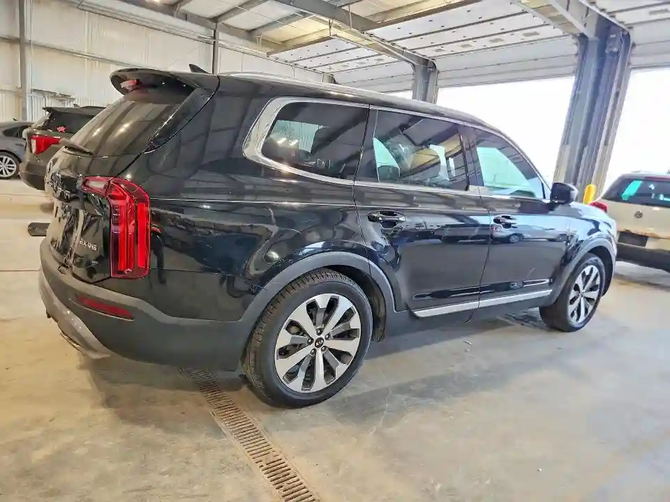 5XYP34HCXLG090803 2020 KIA TELLURIDE-2
