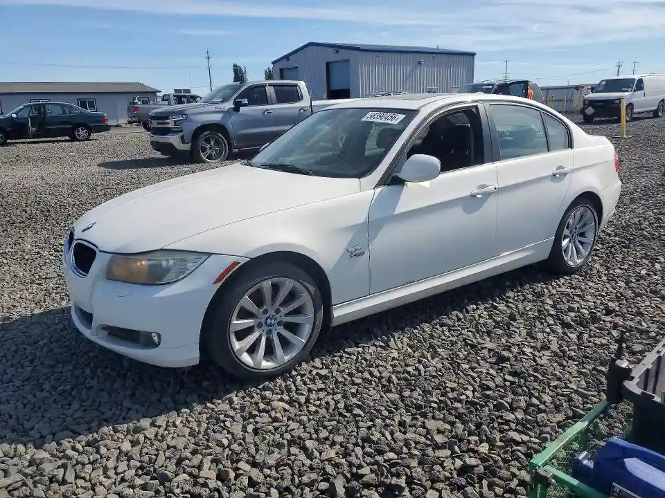 WBAPK5G59BNN24385 2011 BMW 3 SERIES-0