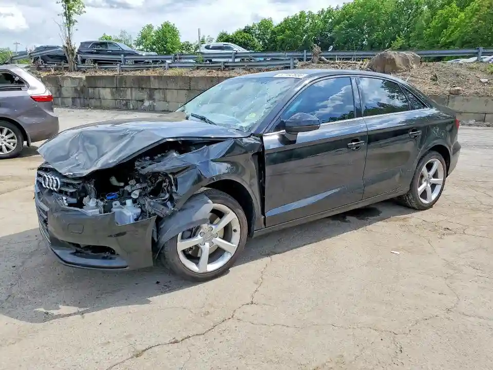 WAUBFGFF9F1069202 2015 AUDI A3-0