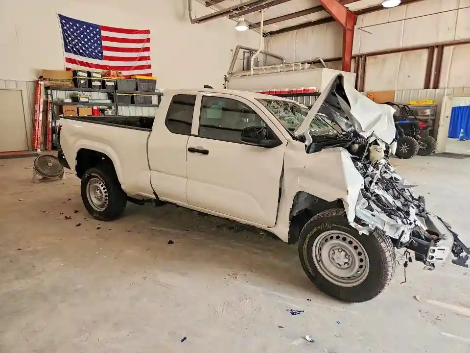 3TYJDAHN3RT006680 2024 TOYOTA TACOMA SR-3