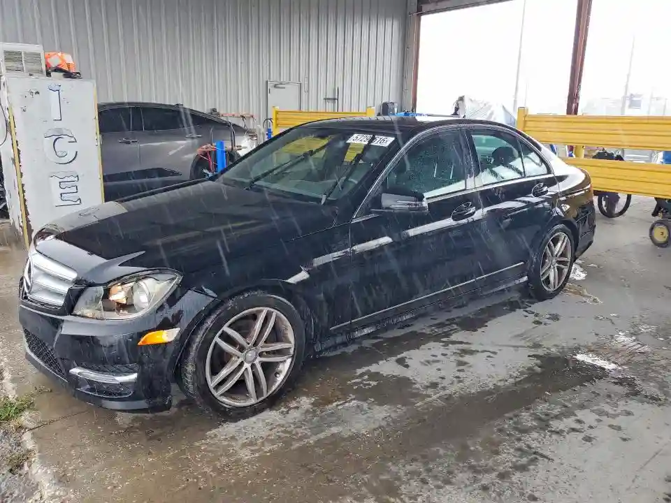 WDDGF4HBXDR298476 2013 MERCEDES-BENZ C-CLASS-0