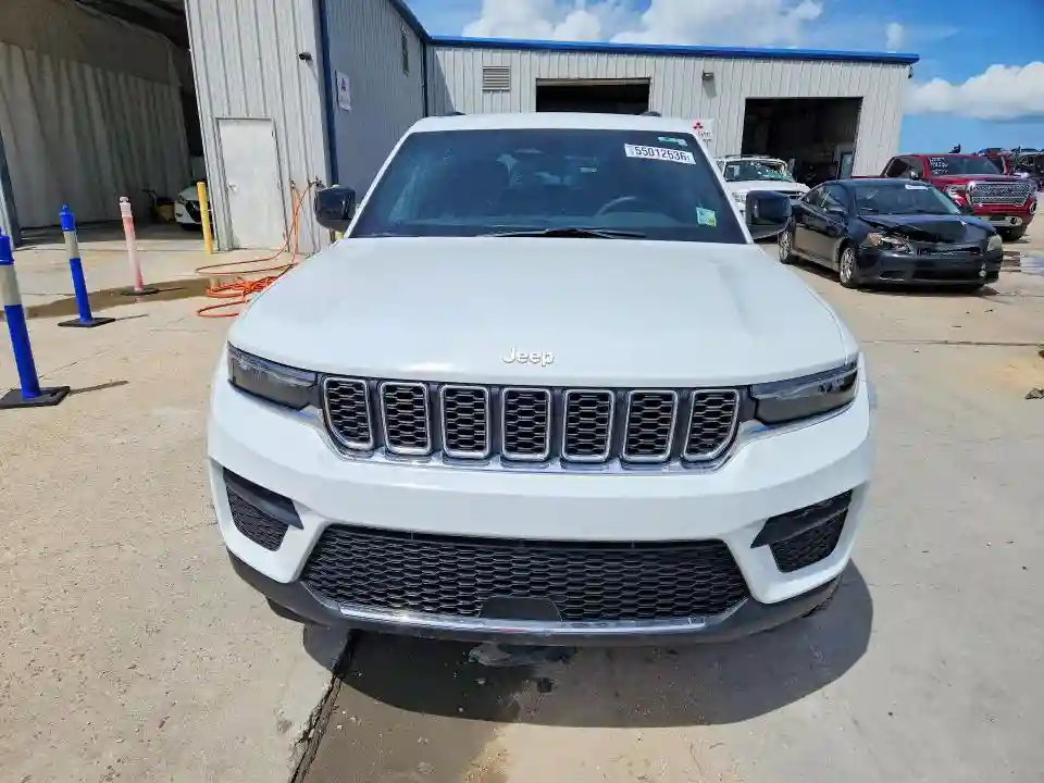1C4RJGAG4SC322618 2025 JEEP GRAND CHEROKEE-4