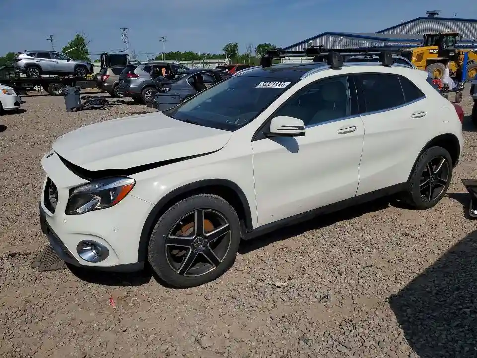 WDCTG4GB8JJ379777 2018 MERCEDES-BENZ GLA-CLASS-0