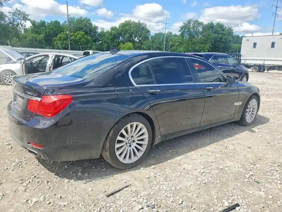 WBAKC8C59CC435945 2012 BMW 7 SERIES-2