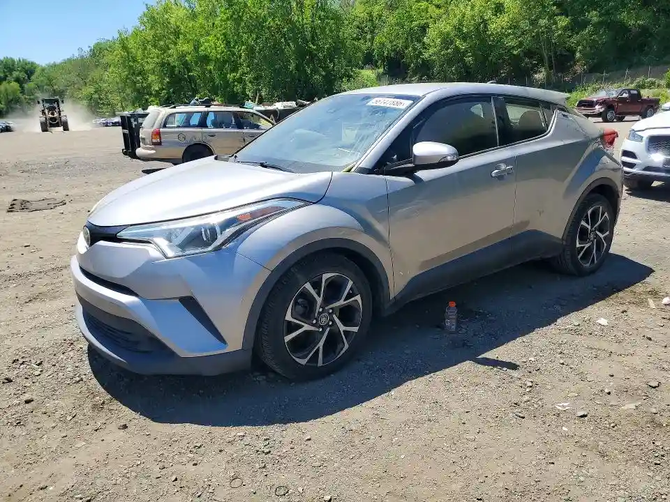 NMTKHMBX4JR024432 2018 TOYOTA C-HR-0