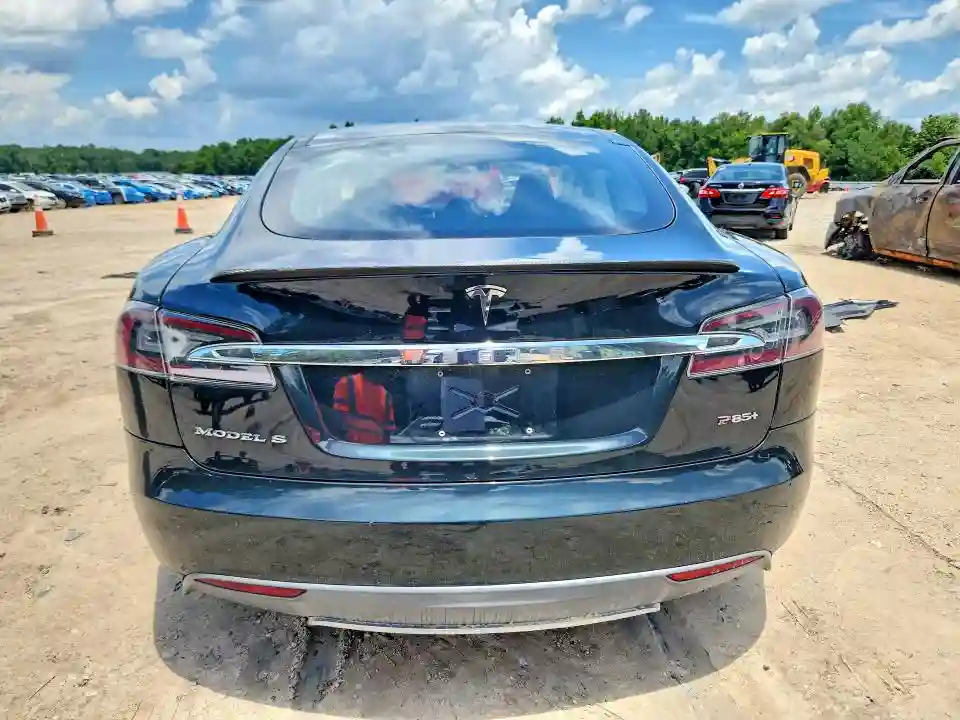 5YJSA1CPXDFP10826 2013 TESLA MODEL S-5