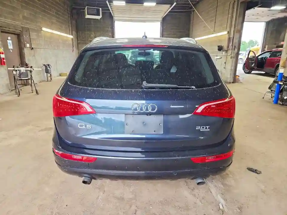 WA1LFAFP8CA018762 2012 AUDI Q5-5